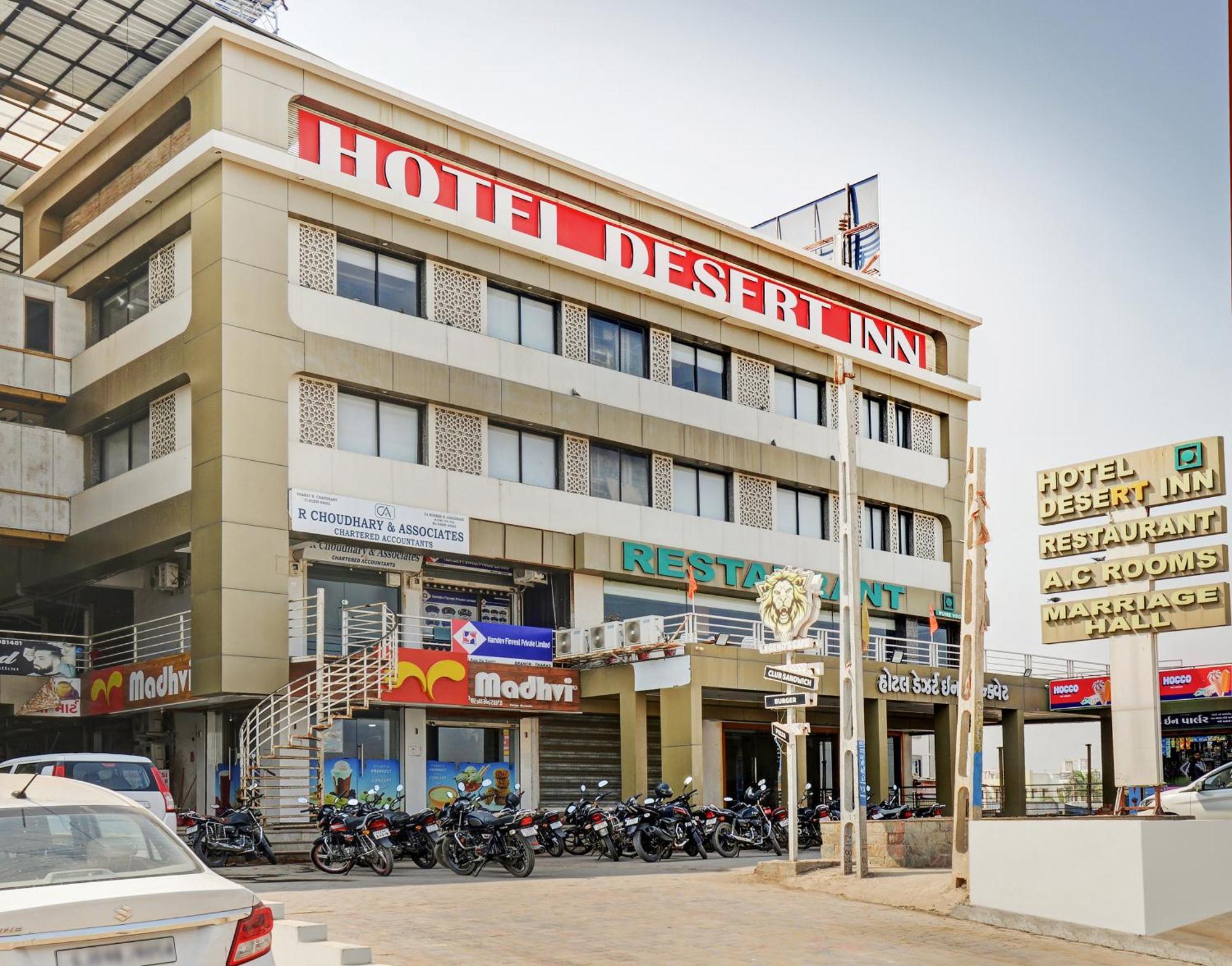 Hotel Desert Inn Tharad Eksteriør bilde